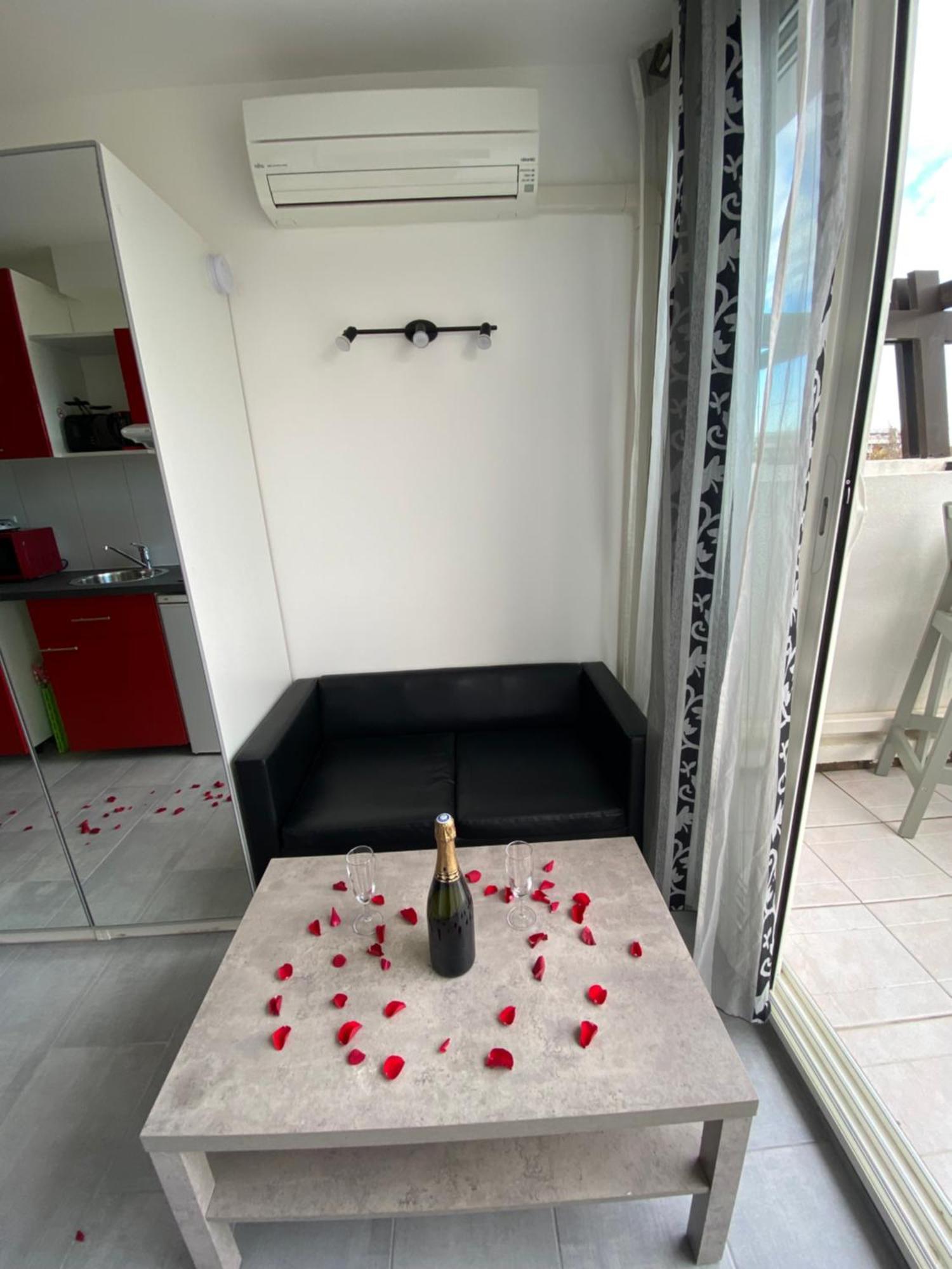 Studios Port Nature Village Naturiste آجد المظهر الخارجي الصورة